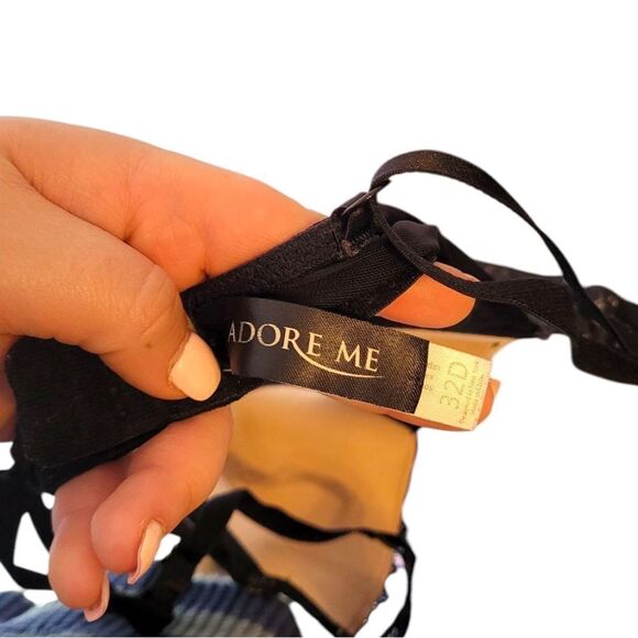 Adore Me Women's Black Lace Bra Size 32D - Picture 4 of 5